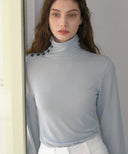 Side Button Basic Turtleneck