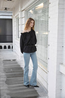 Leaf One-Shoulder Frill Blouse