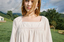 [予約販売/8月下旬入庫予定] Mori Lace Square Long Blouse