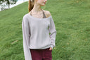 [予約販売/8月下旬入庫予定] More Waffle Off-Shoulder Sweatshirt