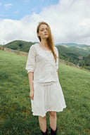 [予約販売/8月下旬入庫予定] Hazel Frill Half Blouse