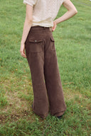 [予約販売/8月下旬入庫予定] Offset Button Corduroy Pants