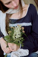 [予約販売/8月下旬入庫予定] Mori Lace Square Long Blouse