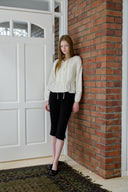 [予約販売/8月下旬入庫予定] Floral Embroidered Pintuck Blouse