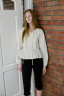[予約販売/8月下旬入庫予定] Floral Embroidered Pintuck Blouse