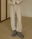 [予約販売/11月上旬入荷] Signning Flower Velour Jogger Pants