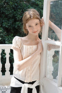 Middle Line Frill Blouse