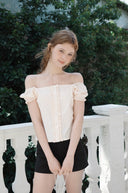 Middle Line Frill Blouse
