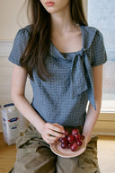 Salty Ribbon Half Blouse